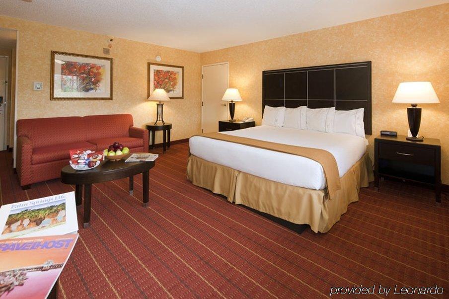 Holiday Inn Express Palm Desert By Ihg Habitación foto